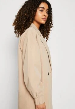 Noisy May NMSOFFY - Trenchcoat - Beige -Fashion Verkauf 0152099f46bc4637a0c53f2fae99151d