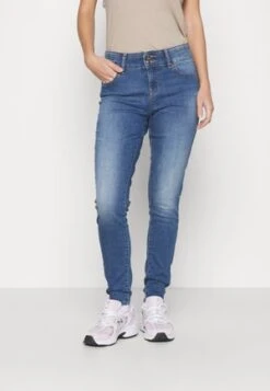 Noisy May Flared Jeans - Ecru -Fashion Verkauf 1702d9a9a7f34cf79aa788ddbf63e845