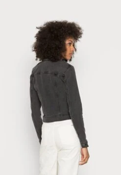 Noisy May NMDEBRA JACKET - Jeansjacke - Dark Grey Denim -Fashion Verkauf 1a8d3afd87ab43f5b6fd9acab7ad4466