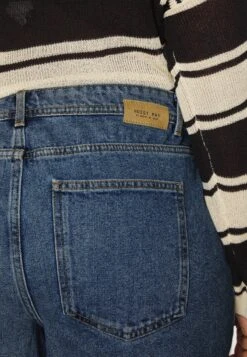 Jeans Shorts - Medium Blue Denim 12 Jeans Shorts - Medium Blue Denim -Fashion Verkauf 3527aa4d809a42aabf1b2d92b8312094