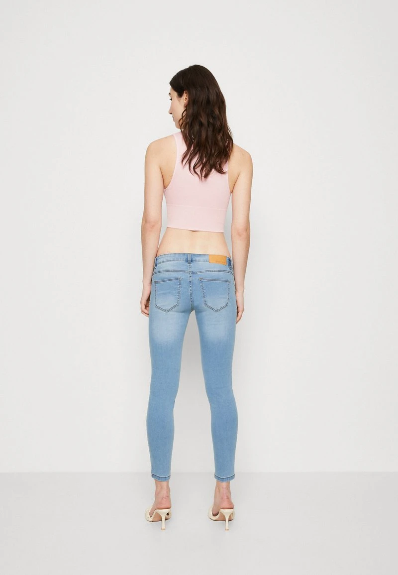 Noisy May NMALLIE - Jeans Skinny Fit - Light Blue Denim 5 Noisy May NMALLIE - Jeans Skinny Fit - Light Blue Denim - Image 3