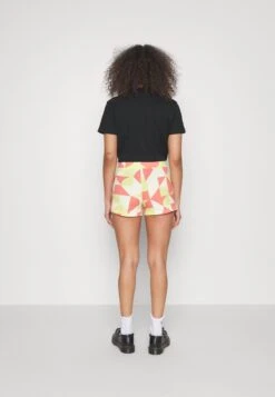 SHORTS - Shorts - Sun Kissed Coral/eggnog/pale Lime 10 SHORTS - Shorts - Sun Kissed Coral/eggnog/pale Lime -Fashion Verkauf 6576953642b24f448b3ccfd64102fd78