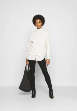 Fashion Verkauf -Fashion Verkauf 7fa45b883c6042fea9efd90b10f6672e