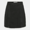 Noisy May NMPERI SKIRT - Jeansrock - Black Dneim -Fashion Verkauf 86db0411d9bc47ec9da257dca5f24d93