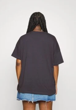 NMIDA DEEF LEOPARD O NECK TOP CURVE - T-Shirt Print - Obsidian/def Leppard 10 NMIDA DEEF LEOPARD O NECK TOP CURVE - T-Shirt Print - Obsidian/def Leppard -Fashion Verkauf 90a58c4a8e3d48e19b19564285ce286c