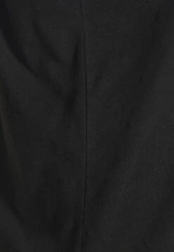 NMMATHILDE - T-Shirt Basic - Black -Fashion Verkauf 9202e8d8eaea49be9cdba8f767a4f38c