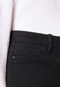 Noisy May Petite NMCALLIE - Jeans Skinny Fit - Black Denim 12 Noisy May Petite NMCALLIE - Jeans Skinny Fit - Black Denim -Fashion Verkauf b19ec2d4be034466ba38d29d1a068cfe