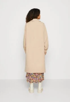 Noisy May NMSOFFY - Trenchcoat - Beige -Fashion Verkauf ca10ae9e6a2943b489d2ce98a9f3ad07