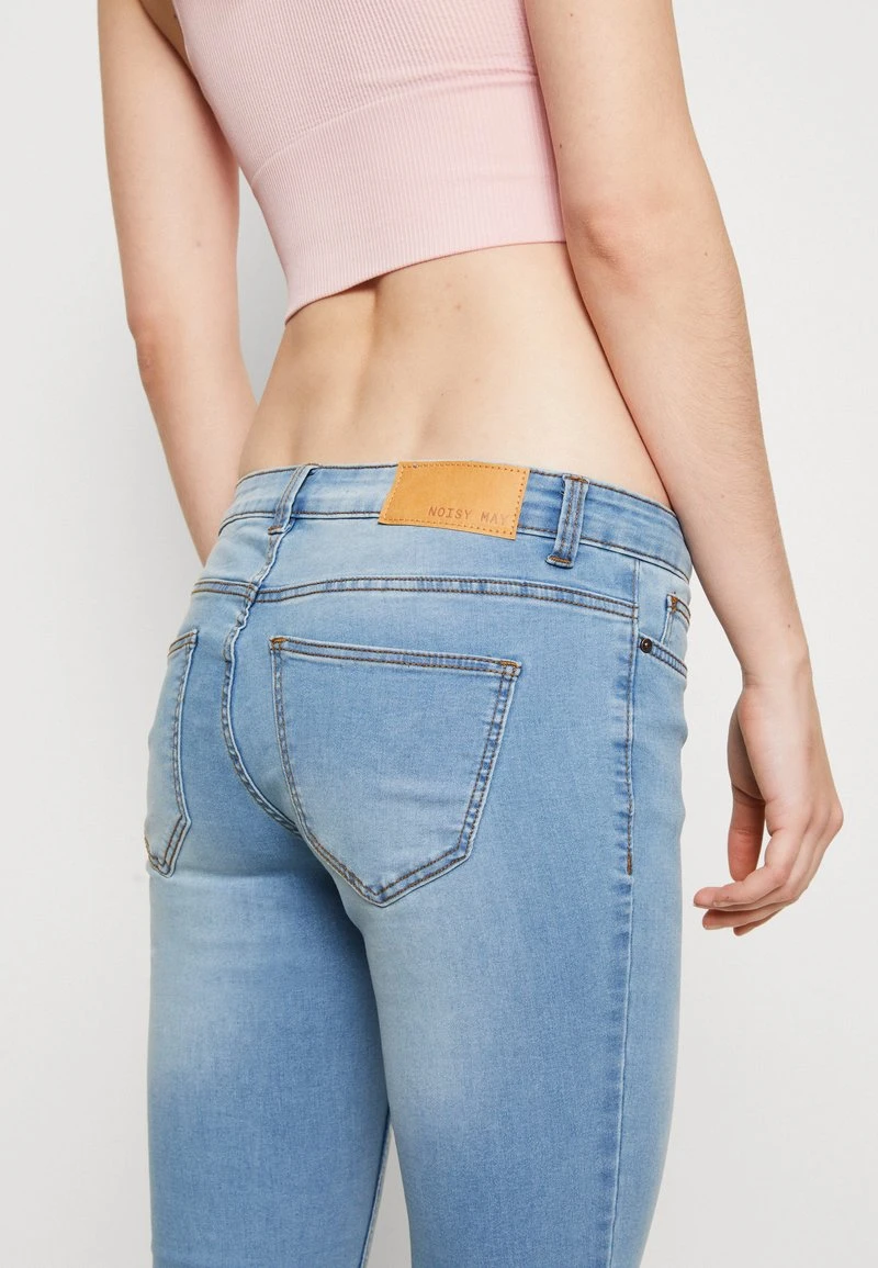 Noisy May NMALLIE - Jeans Skinny Fit - Light Blue Denim 8 Noisy May NMALLIE - Jeans Skinny Fit - Light Blue Denim - Image 6