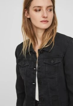Noisy May NMDEBRA JACKET - Jeansjacke - Black 10 Noisy May NMDEBRA JACKET - Jeansjacke - Black -Fashion Verkauf d8b8b0876a0645d78b50024212d66033