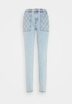 Noisy May NMJULY HW MOM - Jeans Slim Fit - Medium Blue Denim 13 Noisy May NMJULY HW MOM - Jeans Slim Fit - Medium Blue Denim -Fashion Verkauf e2182647352940039edcacd25a83ae76