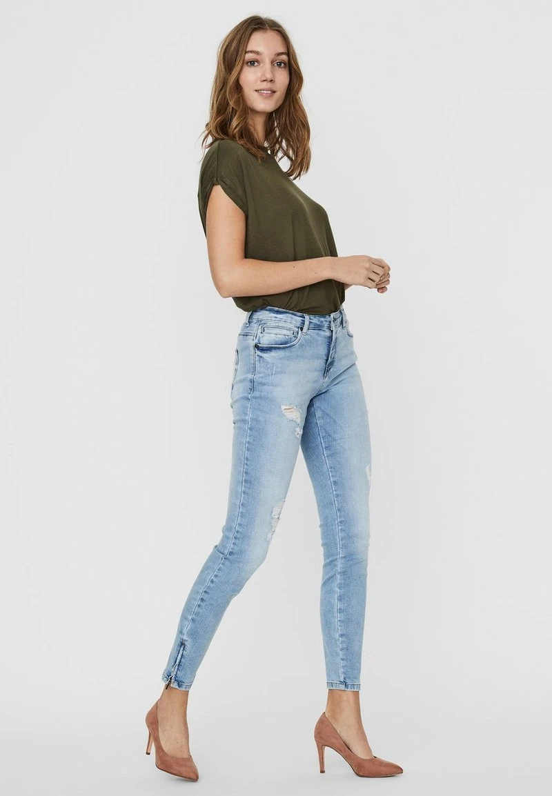 Noisy May Jeans Slim Fit - Light Blue Denim 4 Noisy May Jeans Slim Fit - Light Blue Denim - Image 2