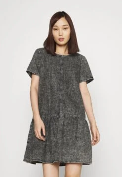 Noisy May NMEMILIA DRESS - Freizeitkleid - Medium Grey Denim