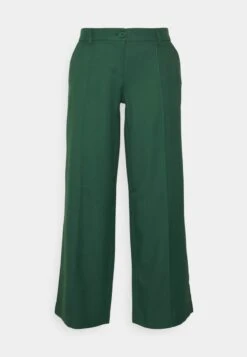Noisy May Petite NMPINOLA WIDE LEG PANTS - Stoffhose - Green 12 Noisy May Petite NMPINOLA WIDE LEG PANTS - Stoffhose - Green -Fashion Verkauf feeed06dffe64ed09711bacd98f7d18f